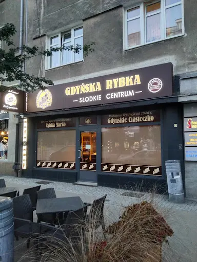 Gdyńska Rybka z ikrą Marko! (Słodkie Centrum, Rybki, Lody, Kawiarnia, Cukiernia)